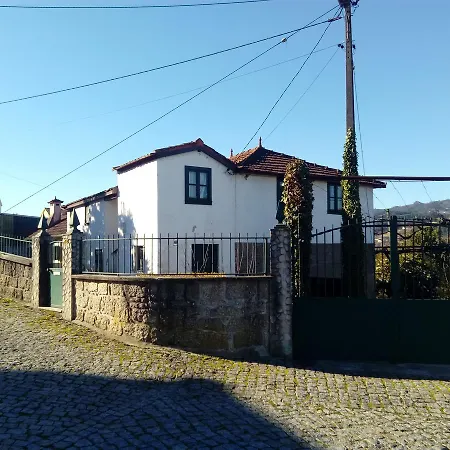 Casa Do Tapado *